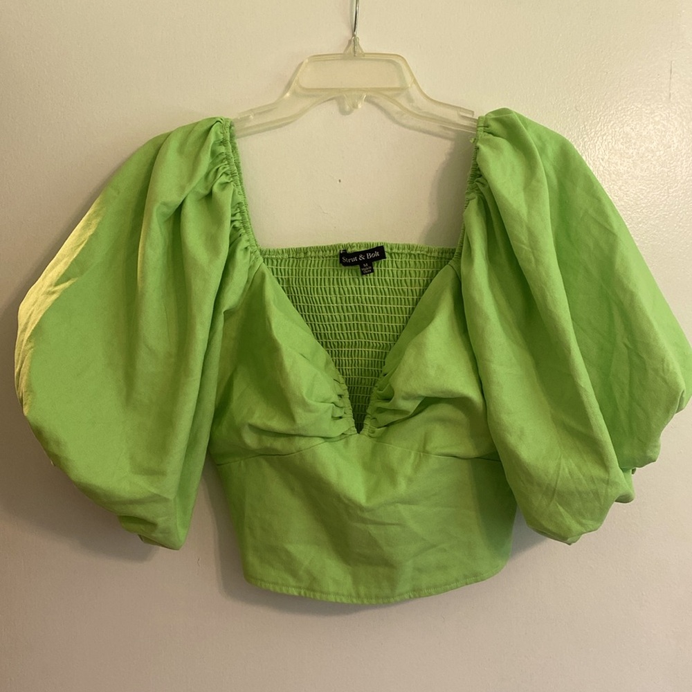 Strut & Bolt Green Puff Sleeve Crop Top NWOT Medium but stretchy